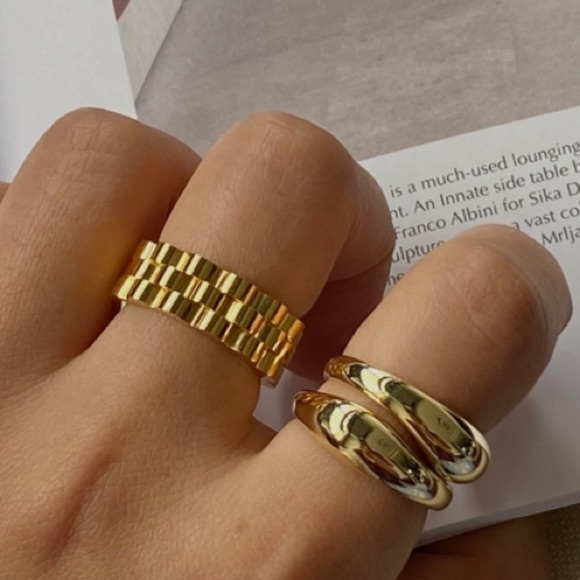 Linked band ring - Picture 6 of 7